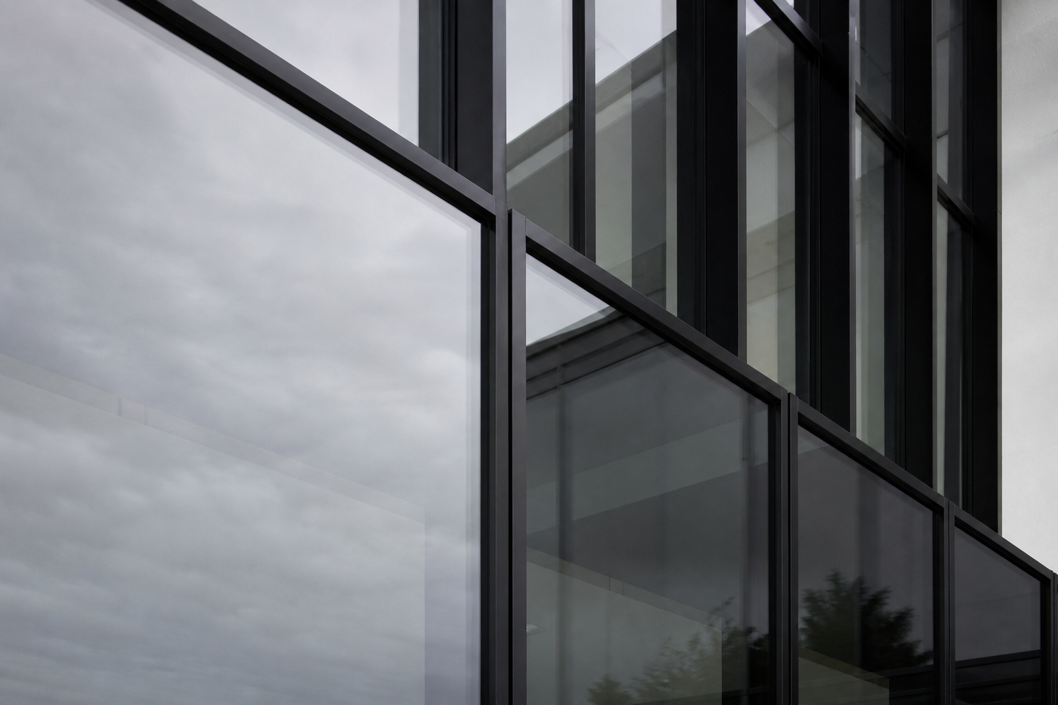 Curtain wall facade detail